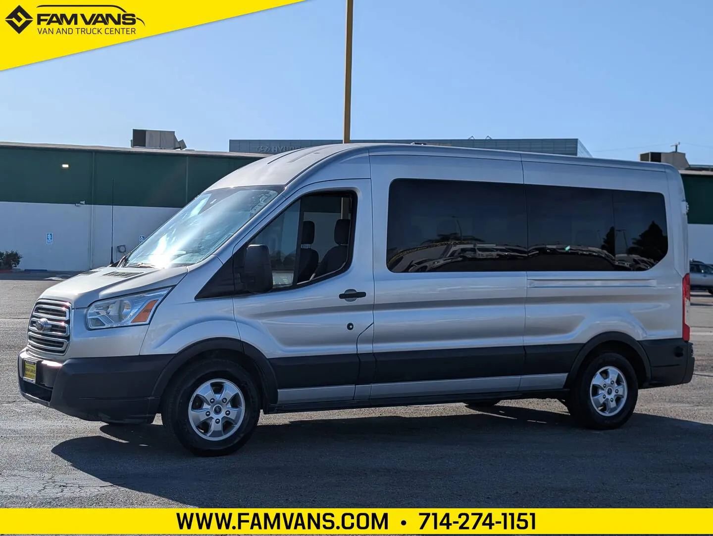 Used 2018 Ford Transit 350 XLT RWD image 3