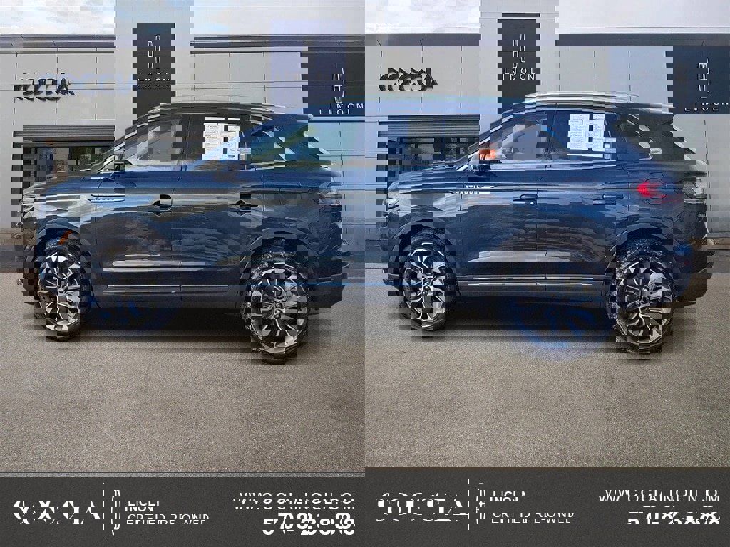 Certified 2022 Lincoln Nautilus Reserve image 7