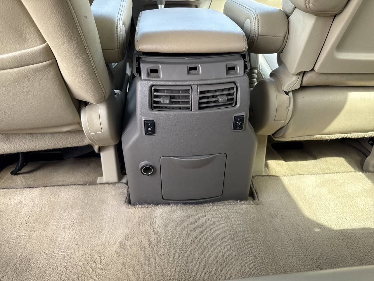 Used 2008 INFINITI QX56 2WD image 25