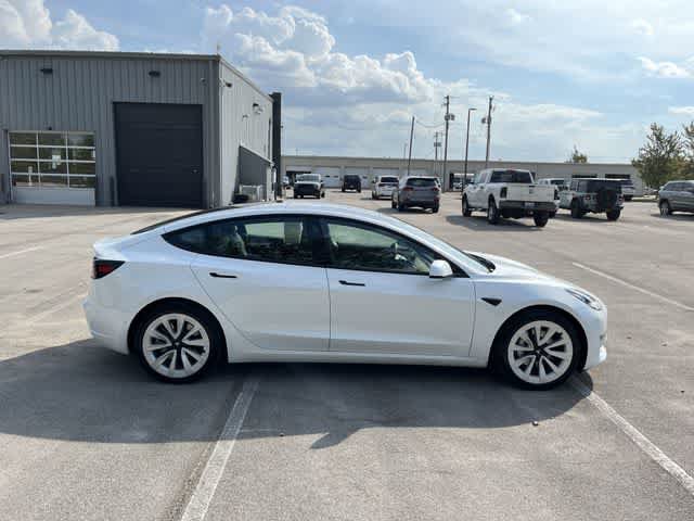 Used 2021 Tesla Model 3 Standard Range Plus RWD image 9