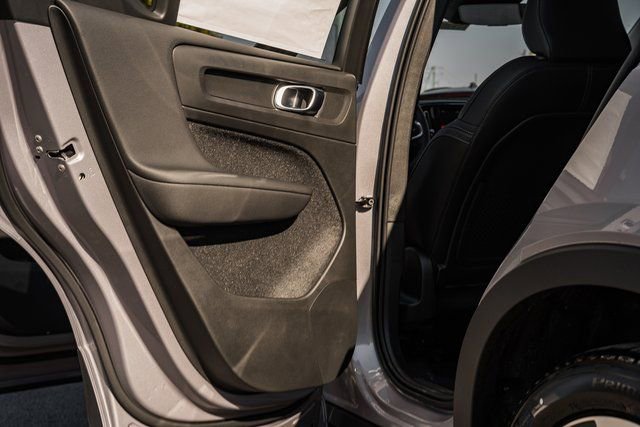 New 2026 Volvo XC40 B5 Plus w/ Protection Package Premier image 38