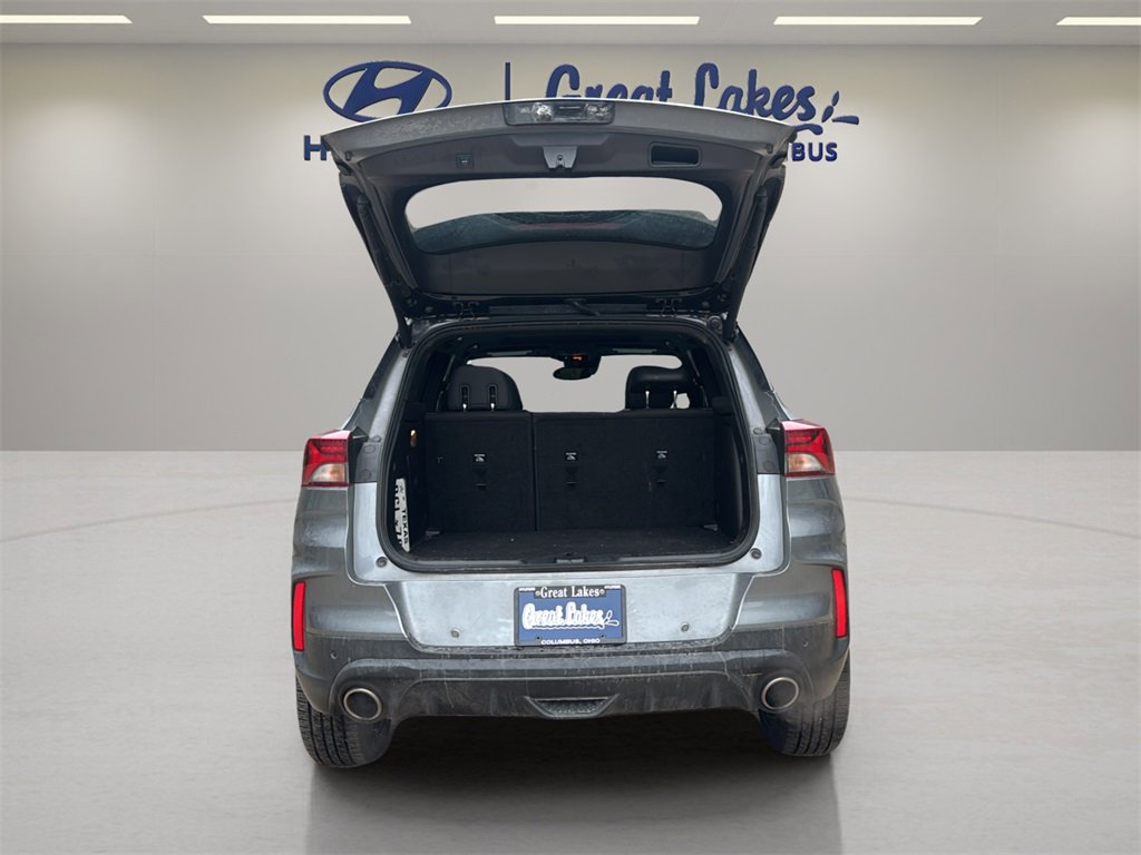 Used 2021 Chevrolet TrailBlazer RS w/ Sun and Liftgate Package image 10