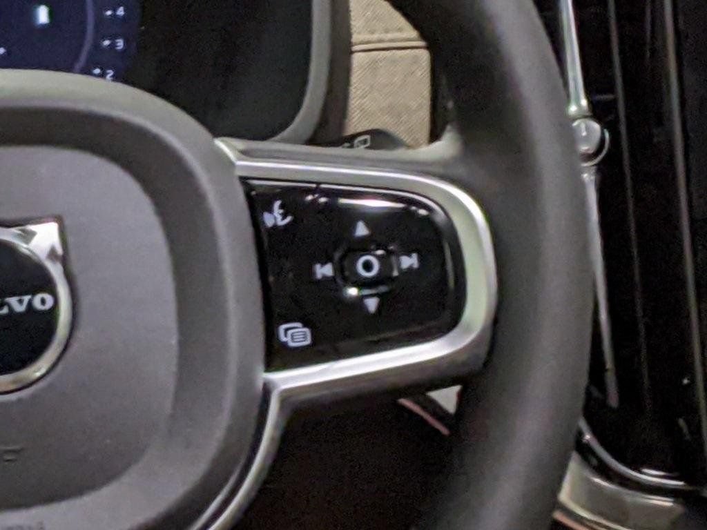New 2026 Volvo XC90 B6 Ultra w/ Protection Package AWD/4WD image 18
