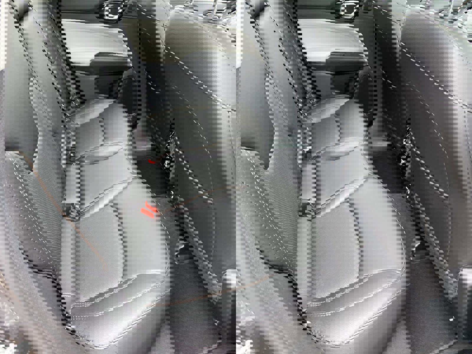 Certified 2022 Jeep Compass Limited w/ Sun and Sound Group image 24