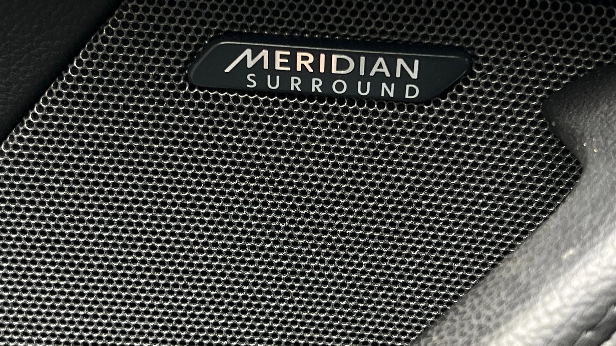 Used 2016 Jaguar F-TYPE S image 33