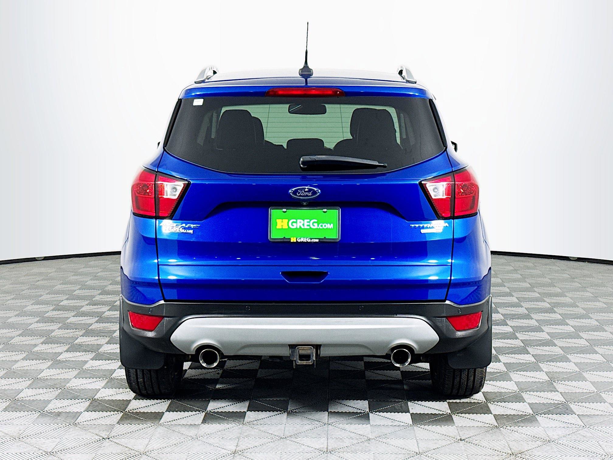 Used 2019 Ford Escape Titanium image 8