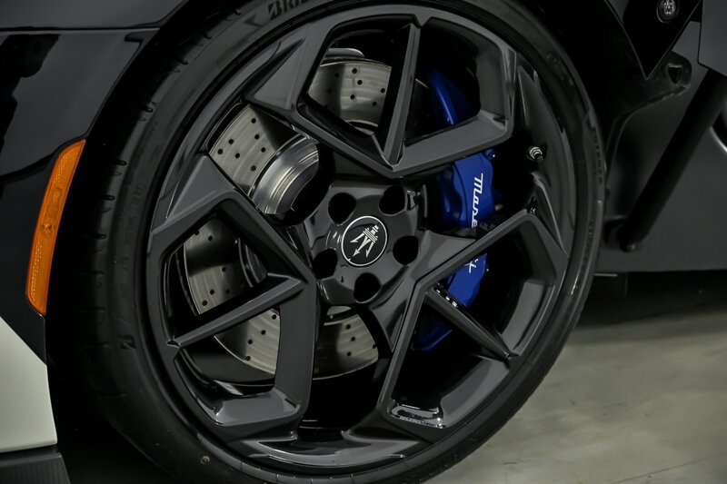 Used 2023 Maserati MC20 Spyder RWD image 24