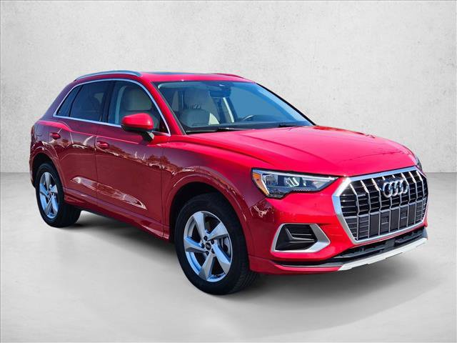 Used 2022 Audi Q3 2.0T Premium AWD/4WD image 3