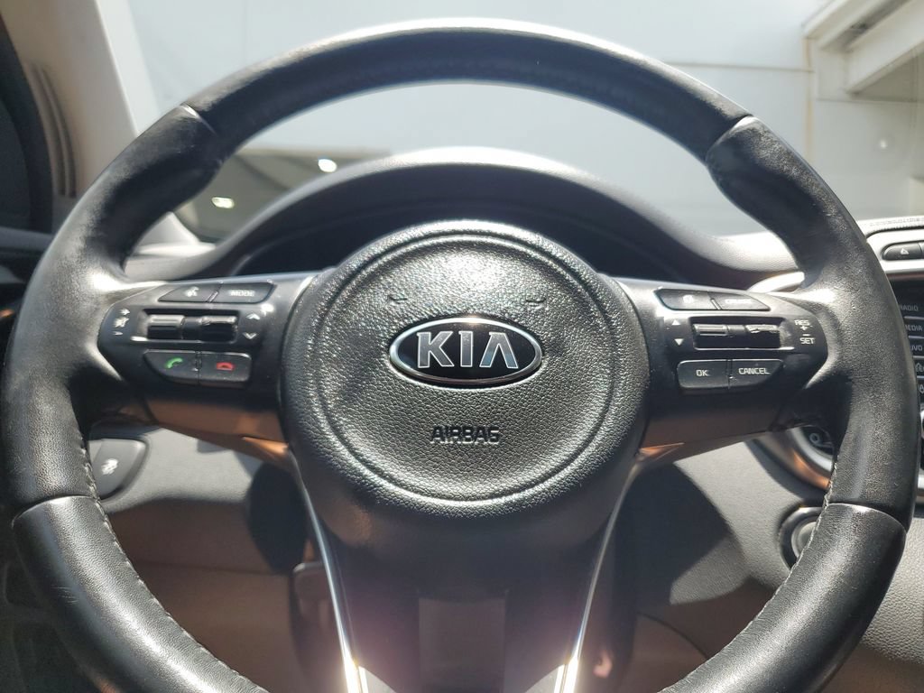 Used 2017 Kia Sorento SX FWD image 23