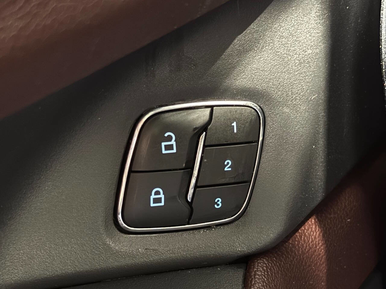 Used 2022 Ford Expedition Max Limited AWD/4WD image 38