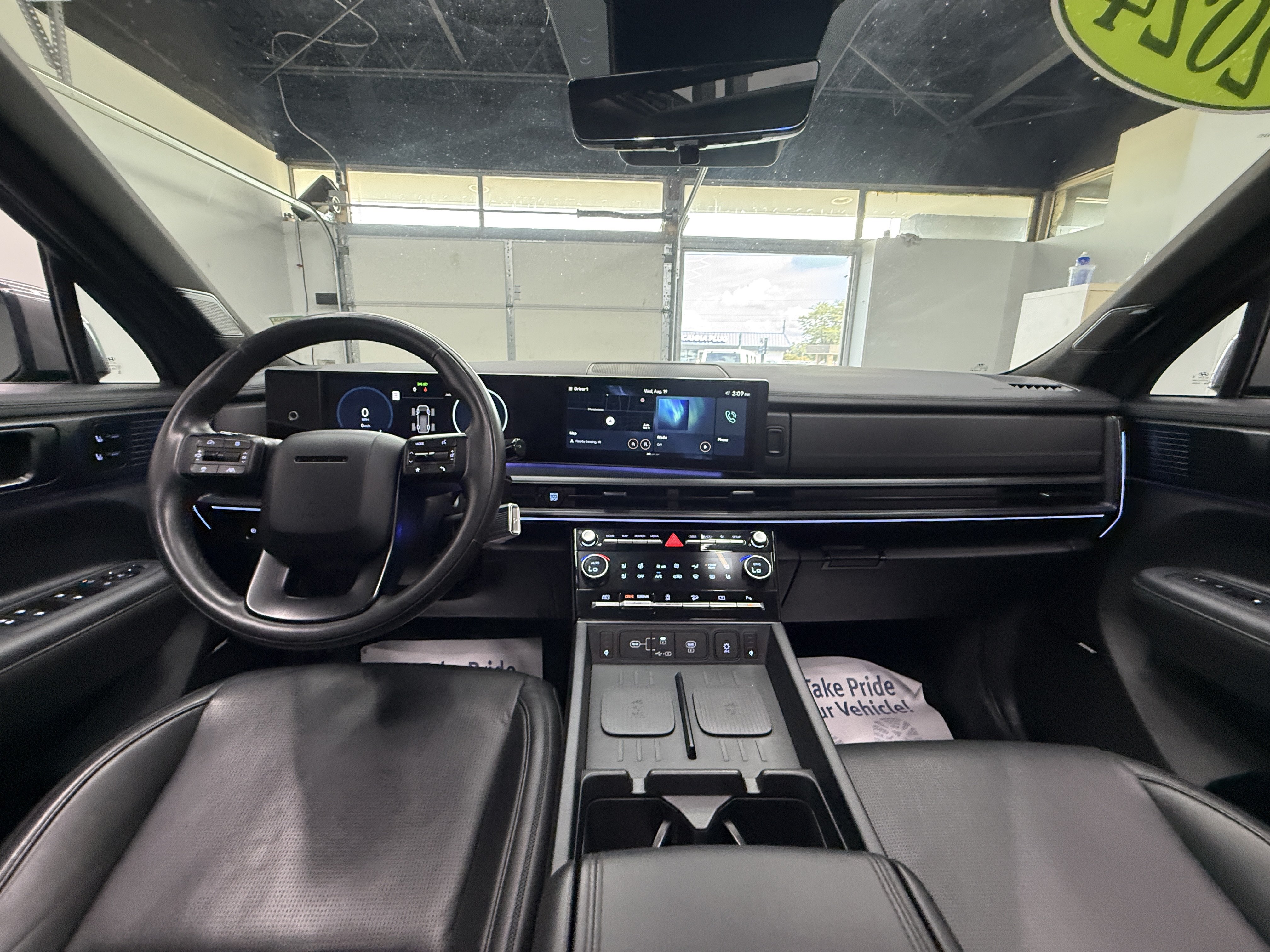 Used 2024 Hyundai Santa Fe Calligraphy AWD/4WD image 14