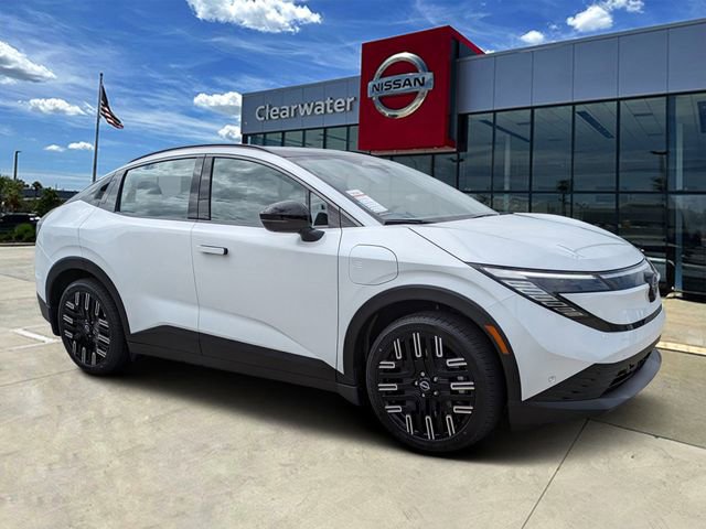 New 2026 Nissan Leaf Platinum+ w/ Cargo Package (Platinum+) FWD image 1