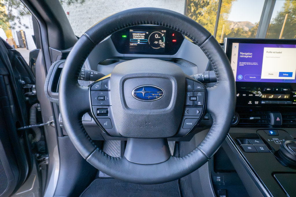 Used 2023 Subaru Solterra AWD image 12