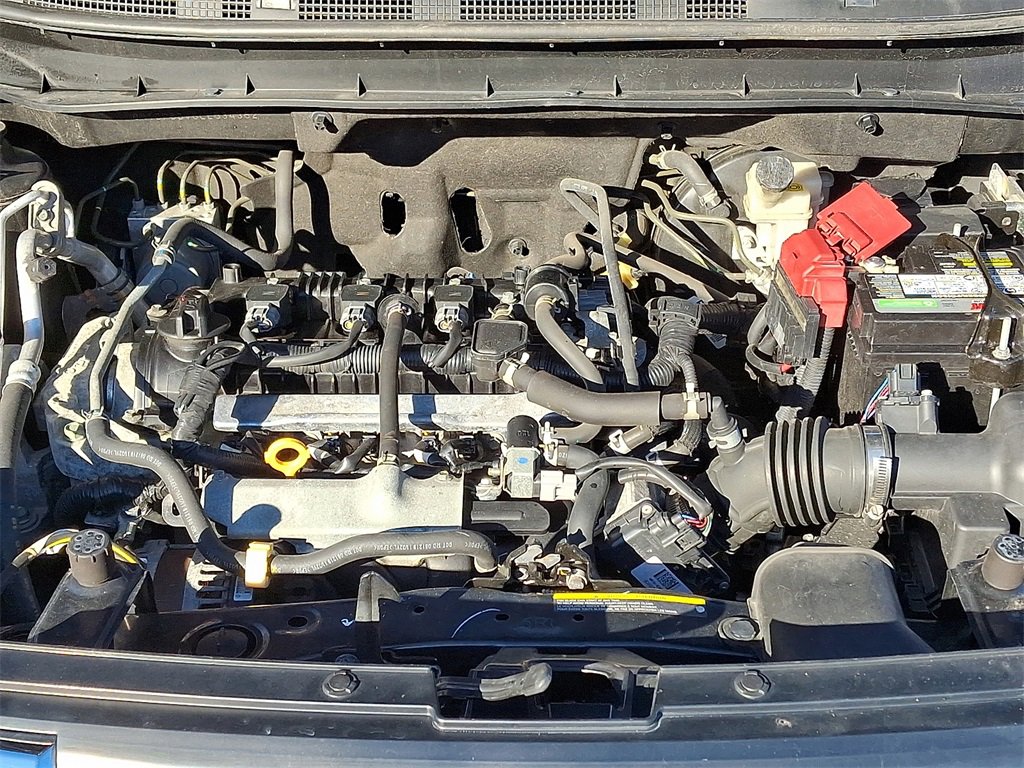 Used 2020 Nissan Kicks S image 27