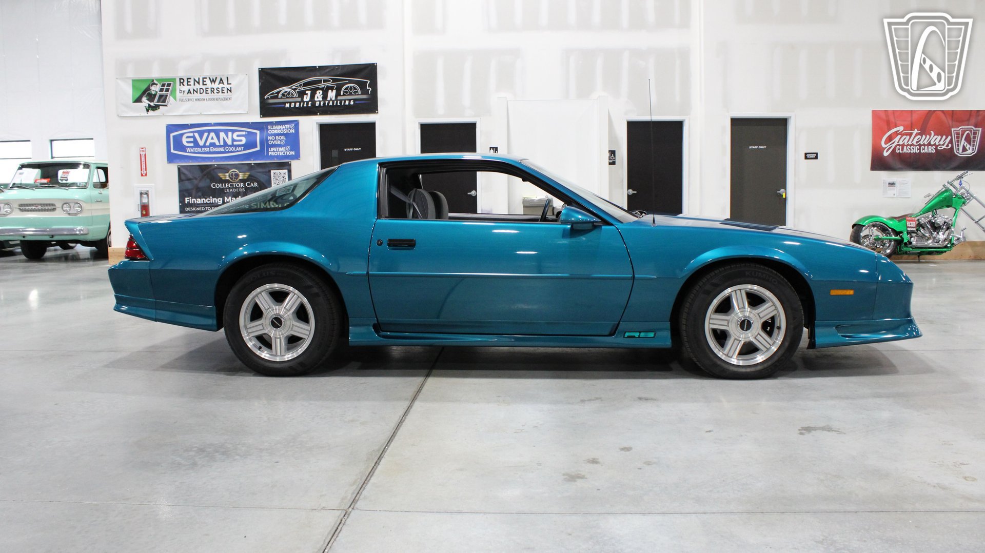 Used 1991 Chevrolet Camaro RS RWD image 25