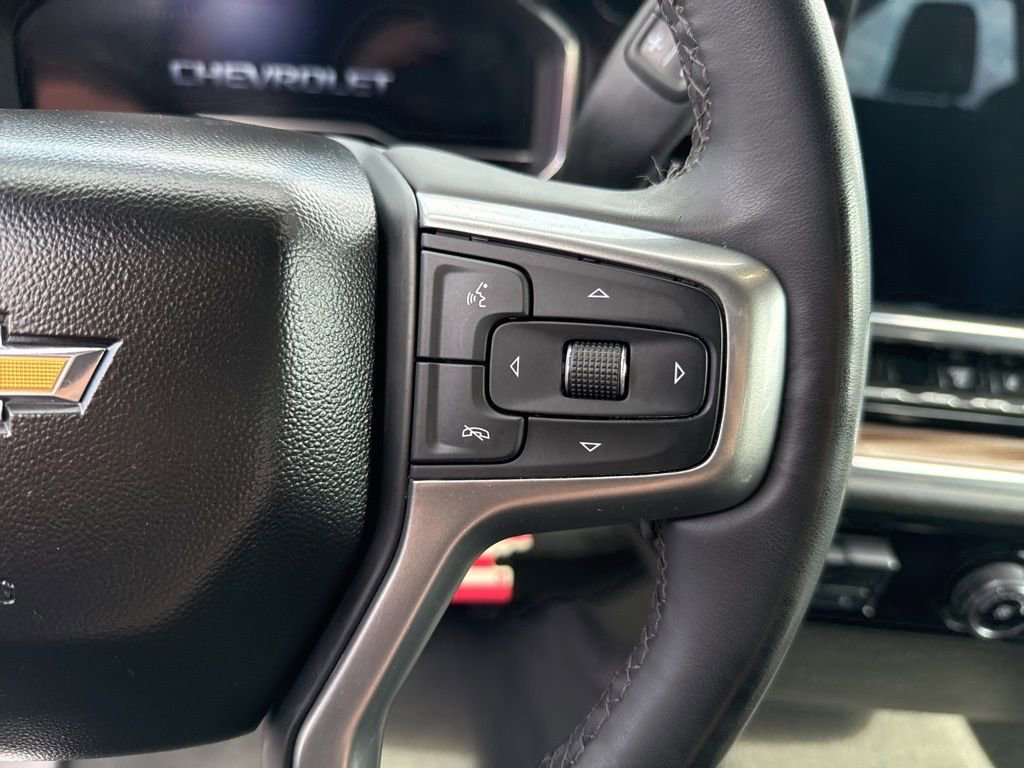 Used 2024 Chevrolet Silverado 2500 LT image 21