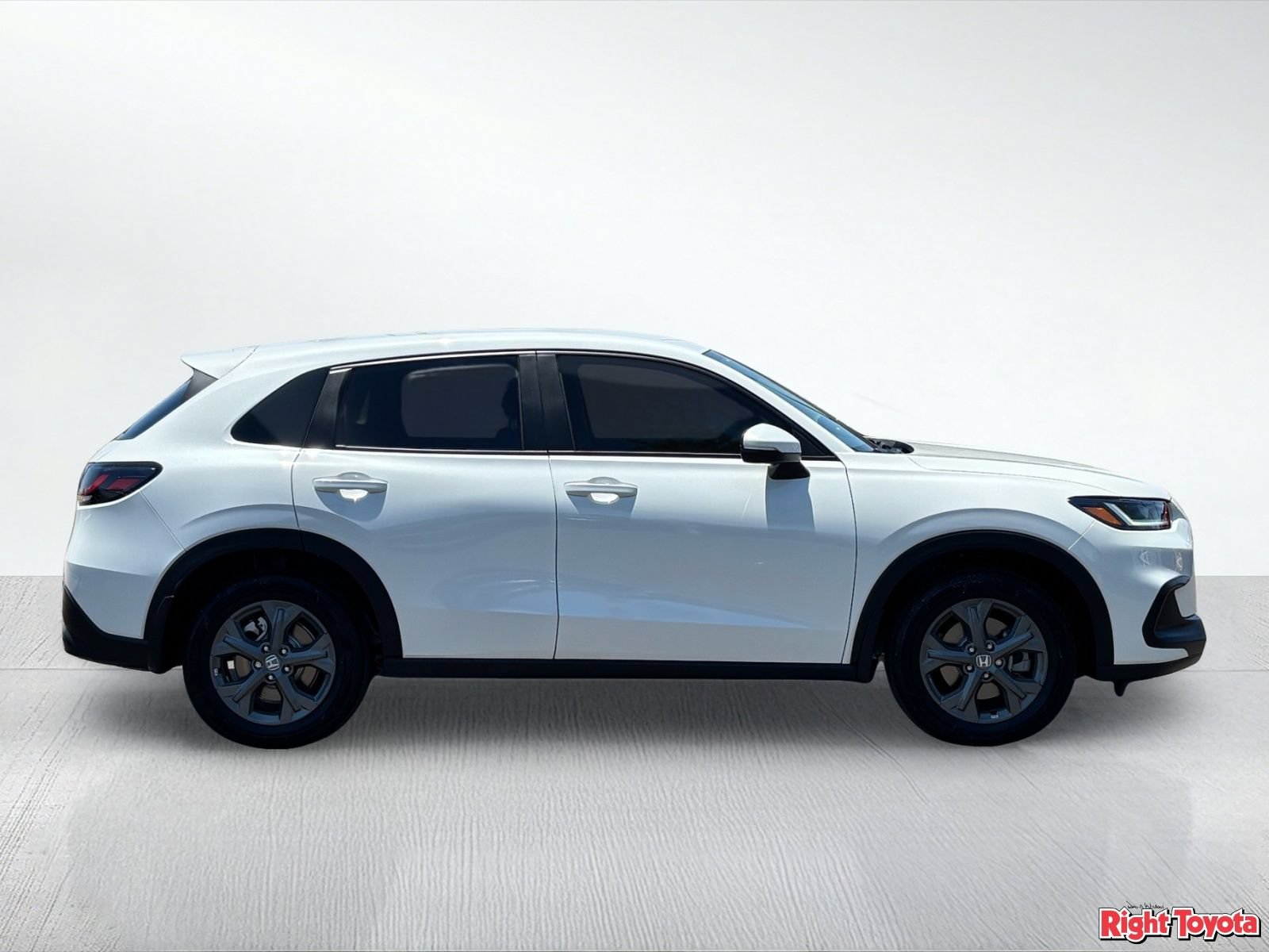 Used 2027 Honda HR-V LX image 7