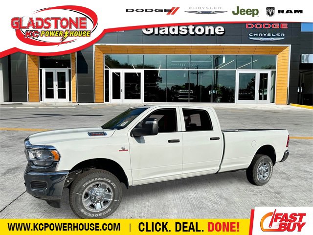 Used 2024 RAM 2500 Tradesman w/ Chrome Appearance Group