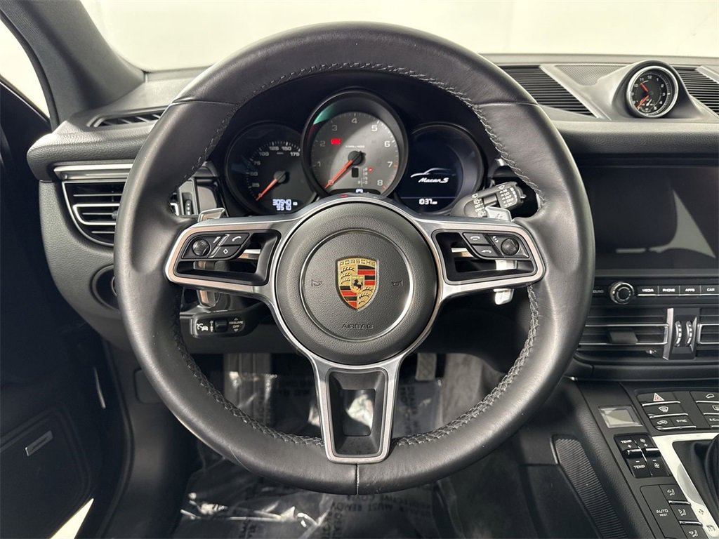 Certified 2021 Porsche Macan S image 36