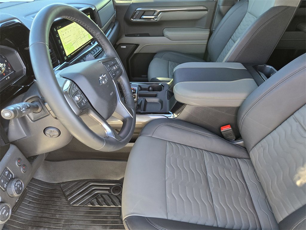 Used 2025 Chevrolet Silverado 1500 ZR2 w/ ZR2 Bison Edition image 8