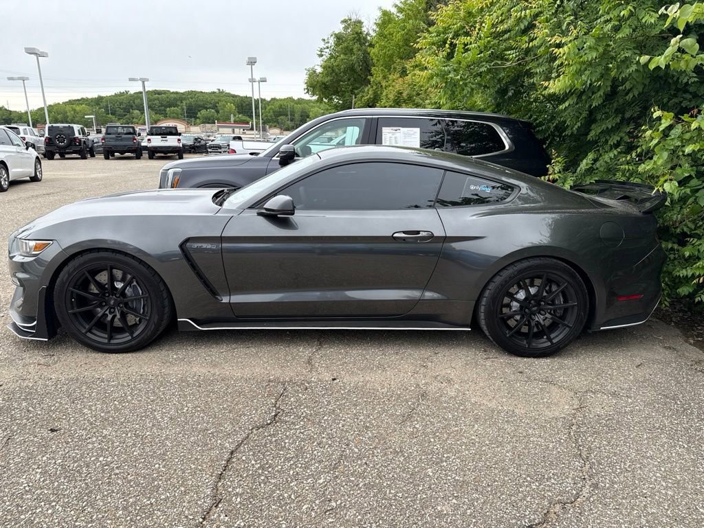 Used 2017 Ford Mustang Shelby GT350 w/ Electronics Package RWD image 4