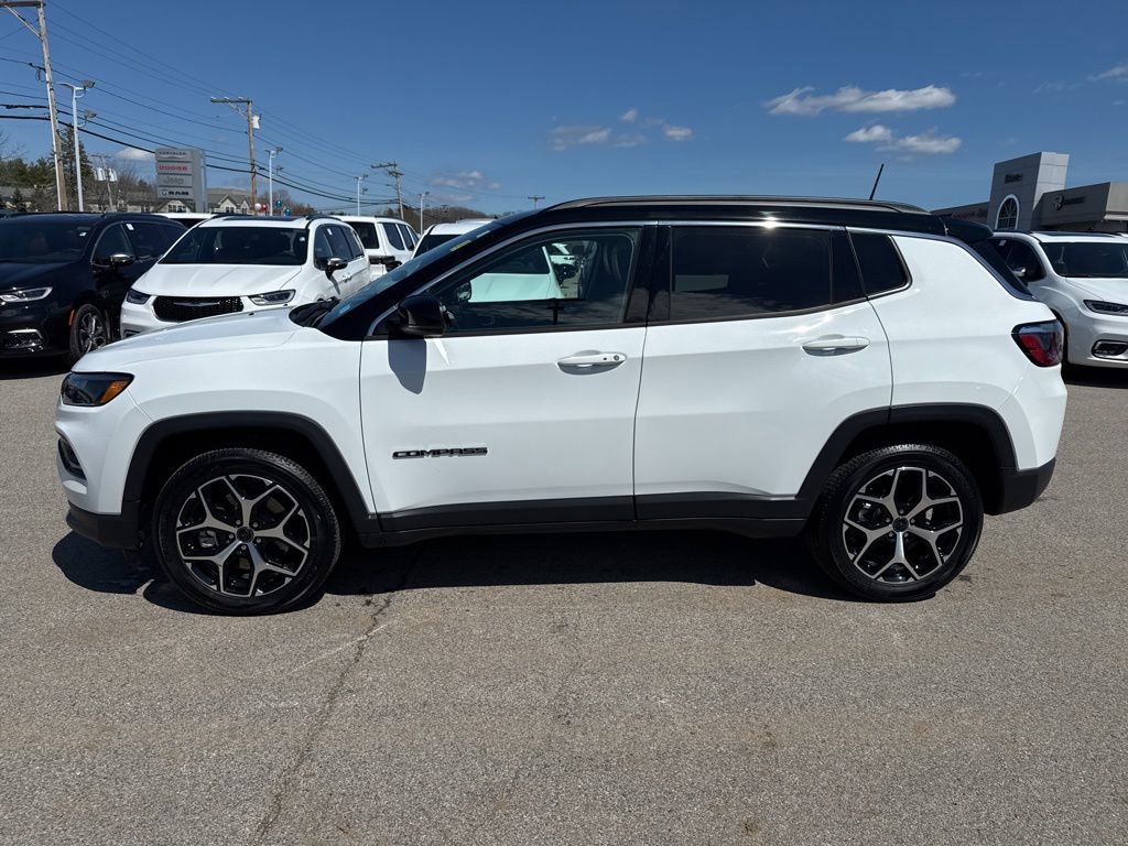Certified 2025 Jeep Compass Limited image 2