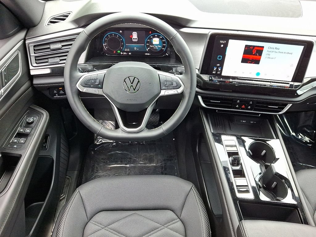 Used 2025 Volkswagen Atlas Cross Sport SE FWD image 11
