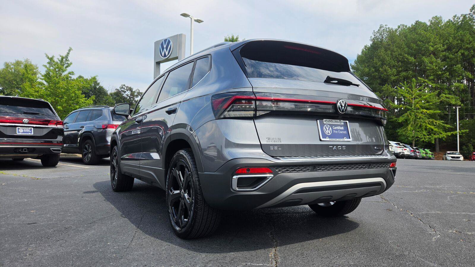 Certified 2025 Volkswagen Taos SEL w/ Black Wheel Plus Package AWD/4WD image 5