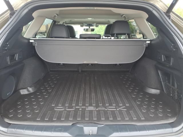 Used 2020 Subaru Outback Limited XT w/ Popular Package #2 AWD/4WD image 7
