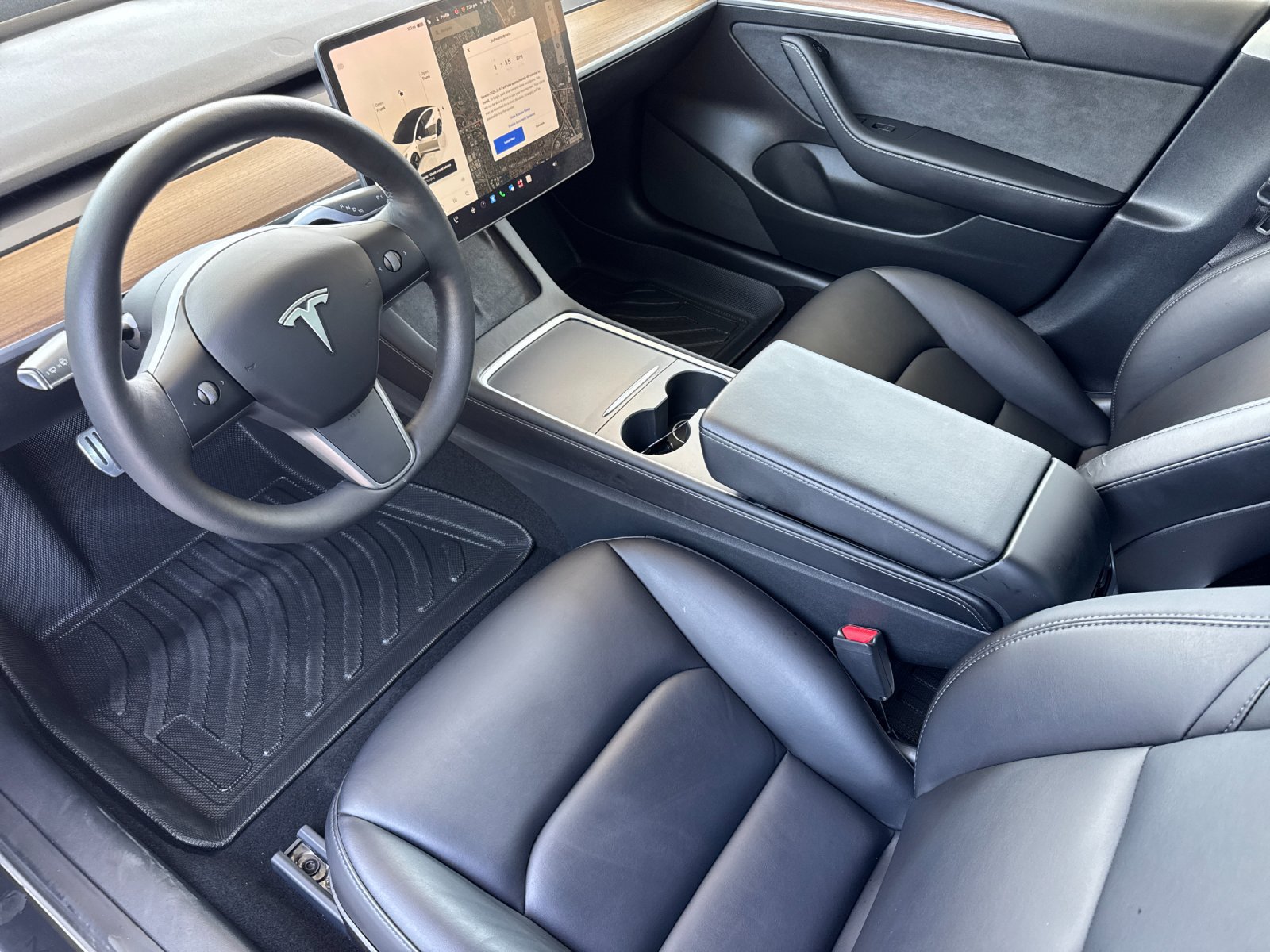 Used 2022 Tesla Model 3 Long Range AWD/4WD image 10