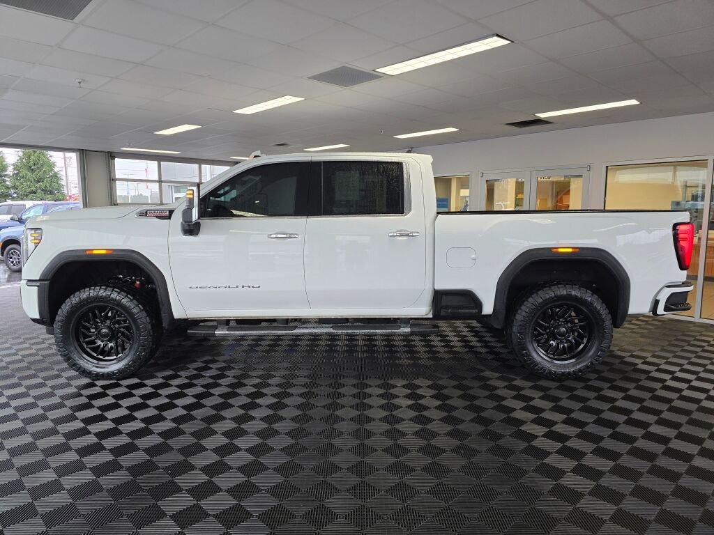 Used 2025 GMC Sierra 3500 Denali w/ Denali Reserve Package image 8