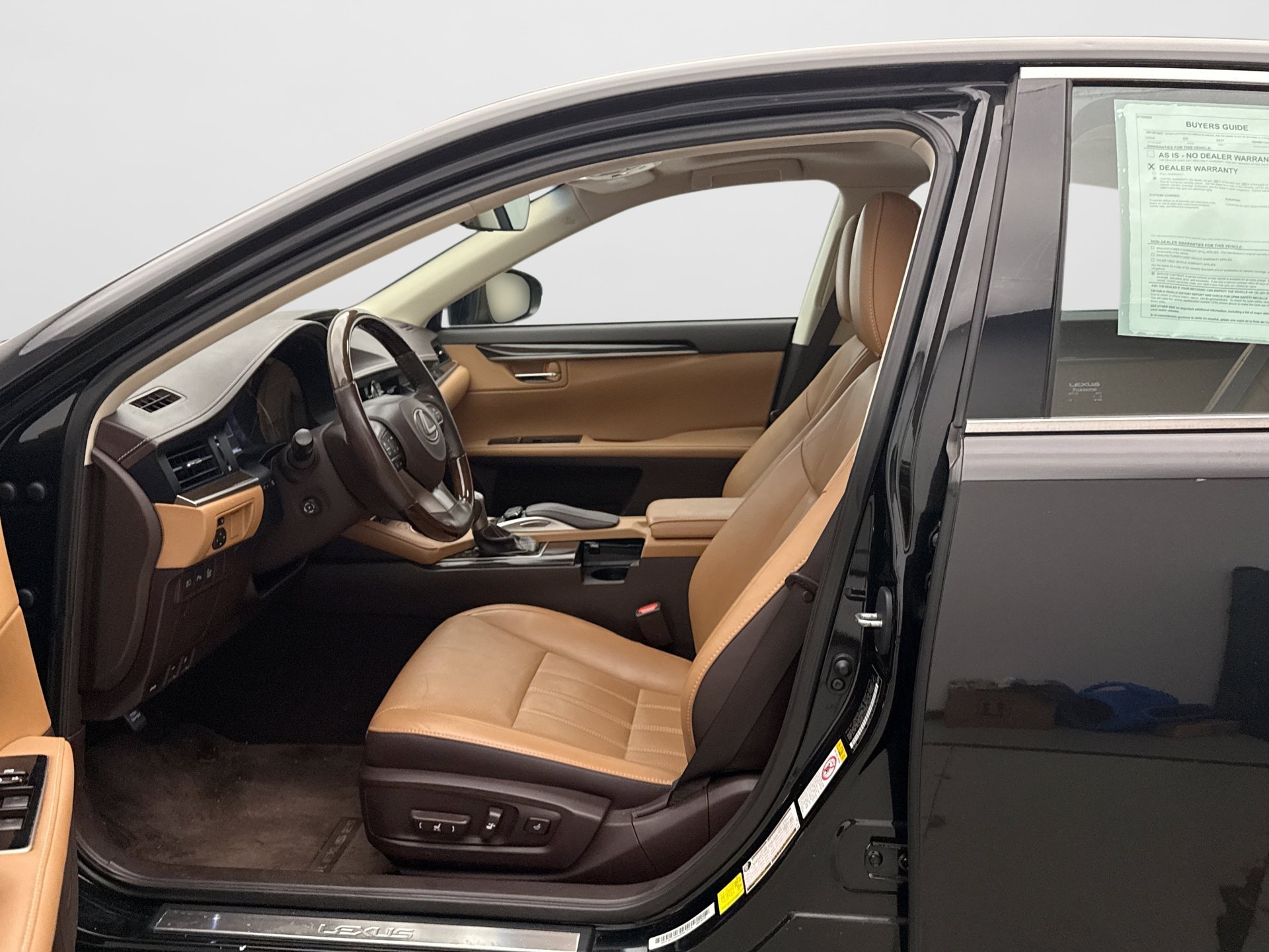 Used 2017 Lexus ES 350 w/ Luxury Package FWD image 8