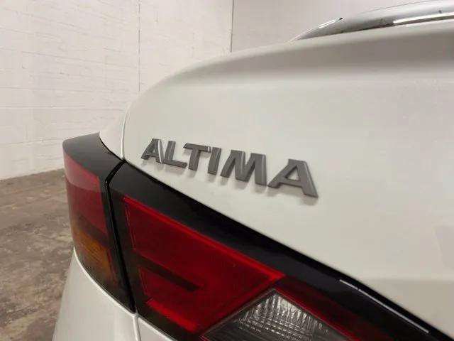 Used 2026 Nissan Altima 2.5 SV FWD image 99