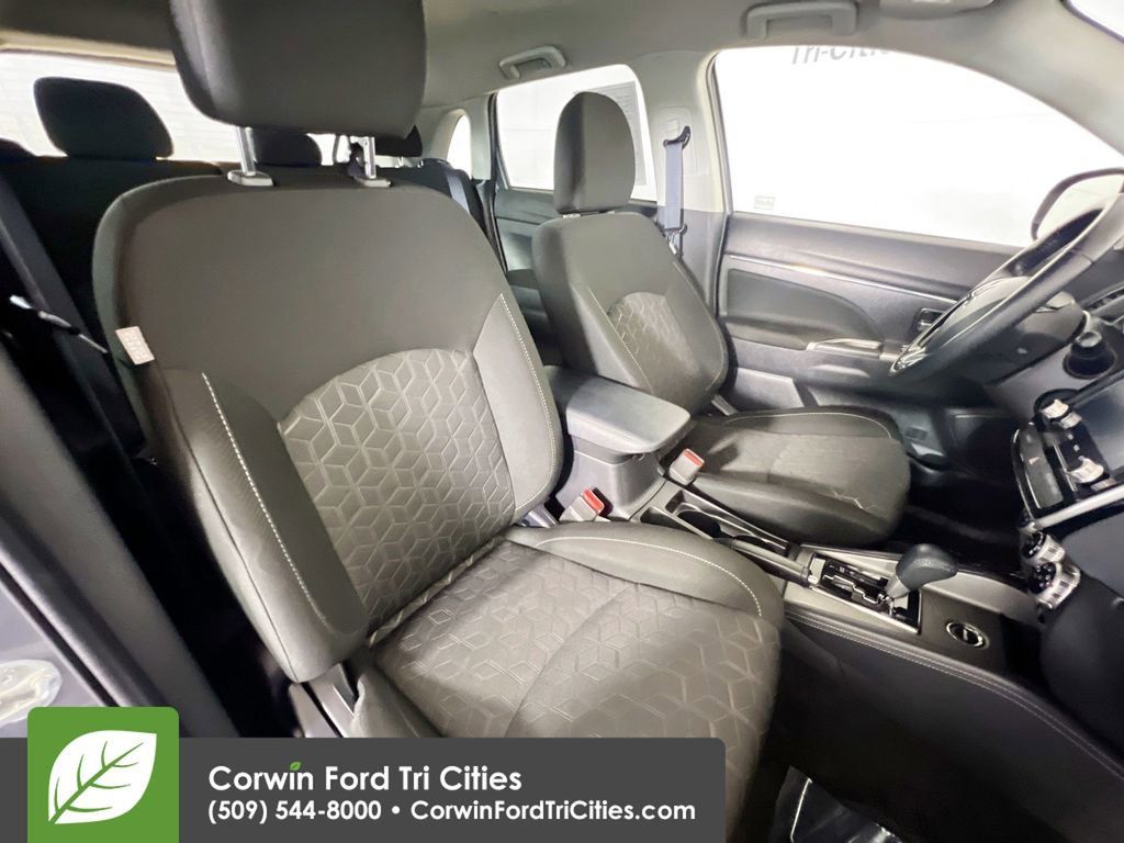 Used 2021 Mitsubishi Outlander Sport SE image 18