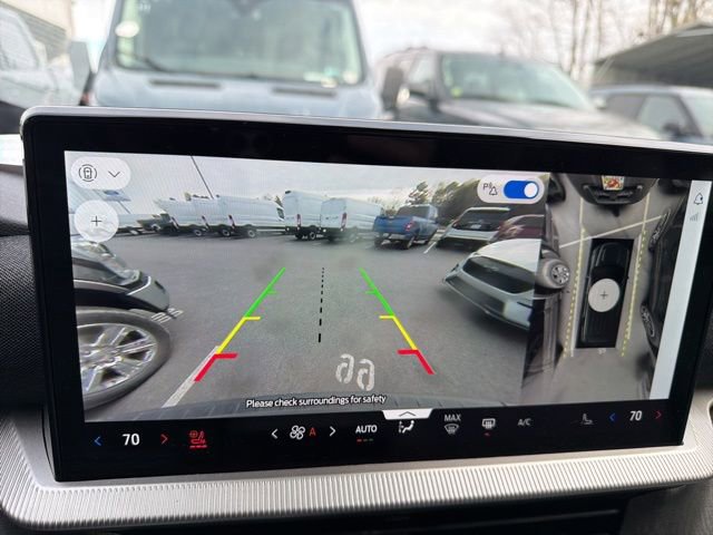 Used 2025 Ford Explorer Platinum w/ Ultimate Package image 16