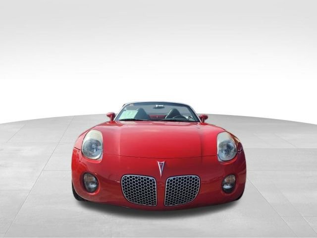 Used 2006 Pontiac Solstice Convertible w/ Premium Package image 3