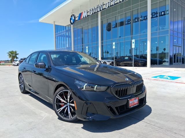 New 2026 BMW 540i xDrive w/ M Sport Package
