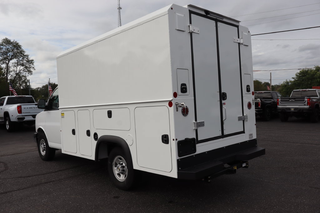 New 2026 Chevrolet Express 3500 w/ Power Convenience Package RWD image 3