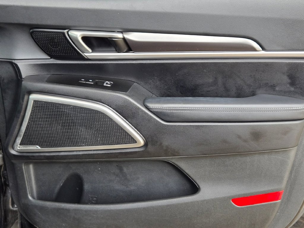 Used 2023 Kia Telluride S FWD image 31