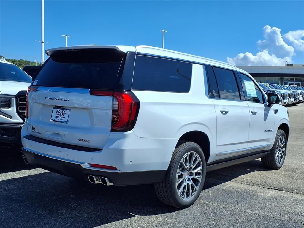 New 2026 GMC Yukon XL Denali video 2