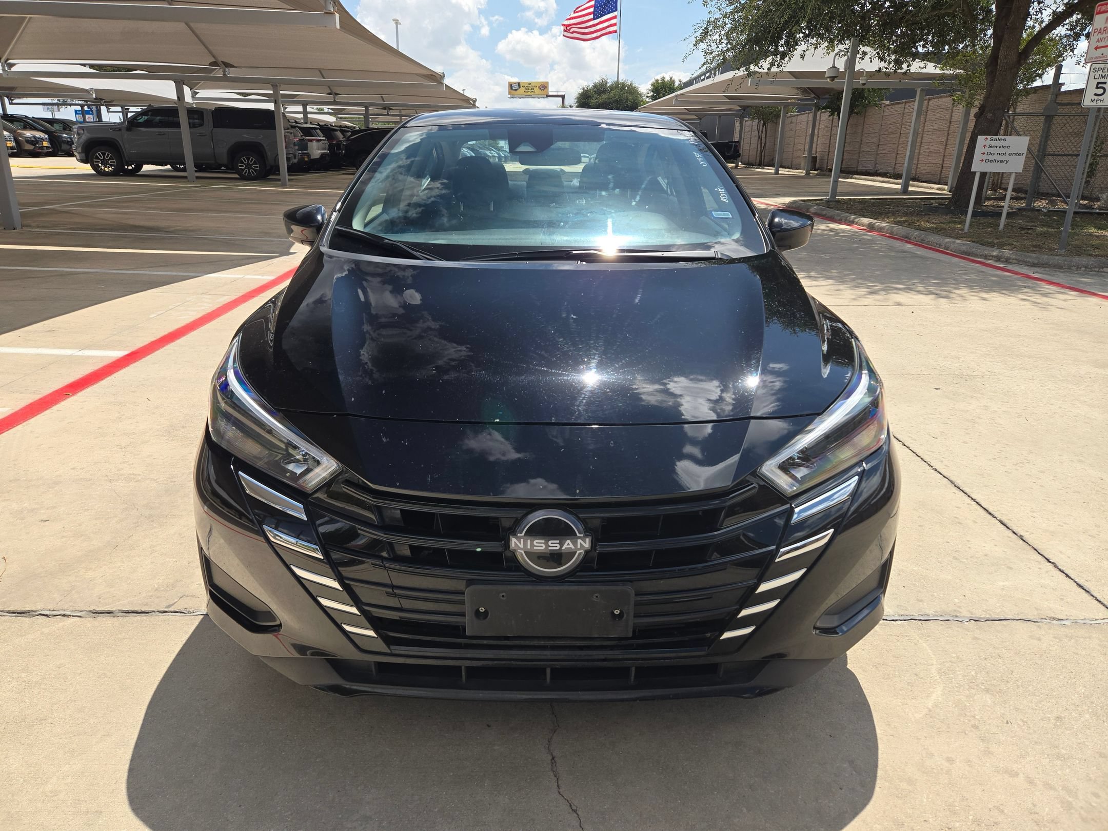 Certified 2025 Nissan Versa SV FWD image 8