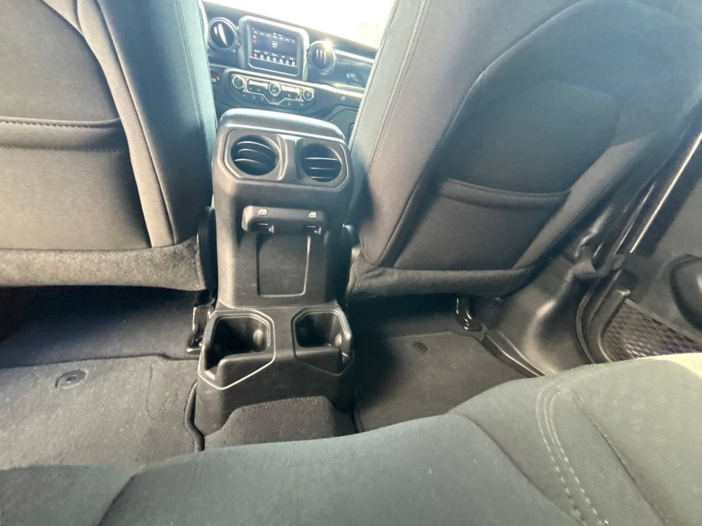 Used 2022 Jeep Wrangler Unlimited Sport AWD/4WD image 20