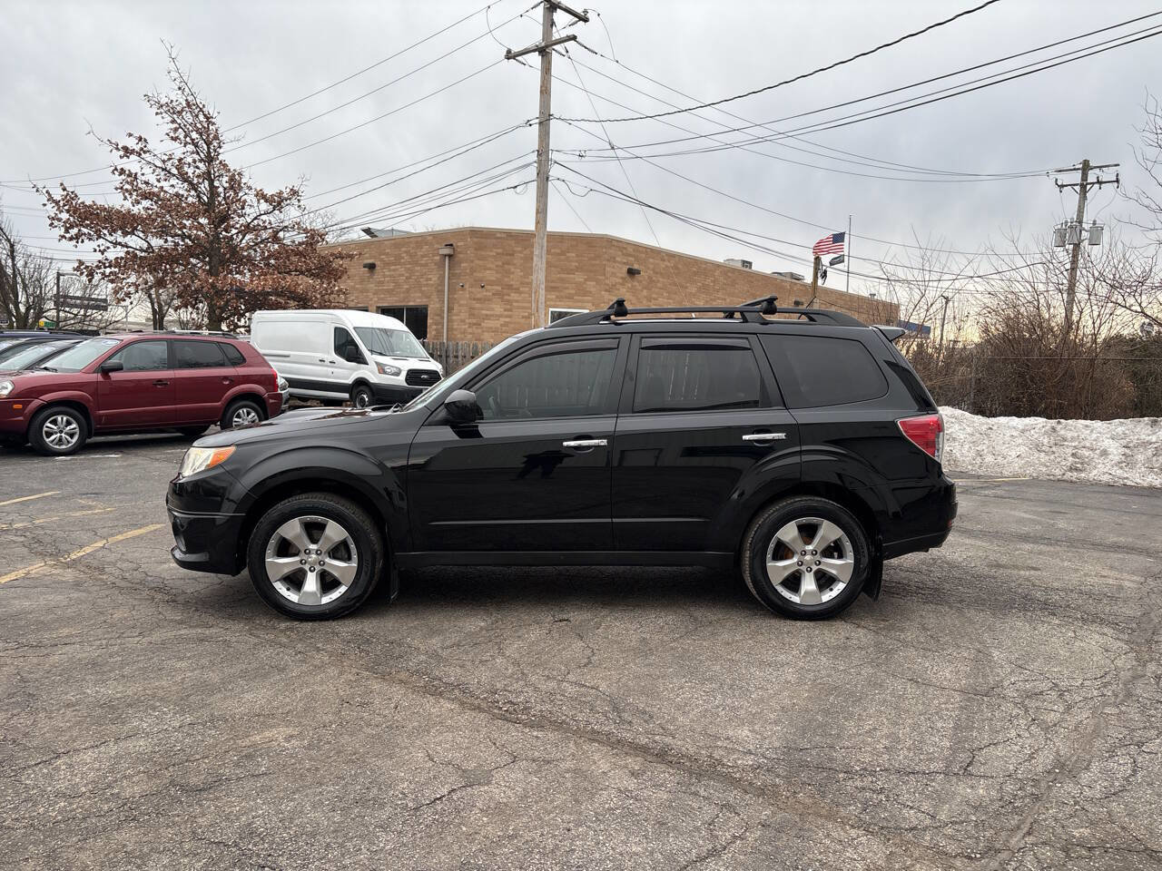 Used 2010 Subaru Forester 2.5XT Limited image 2
