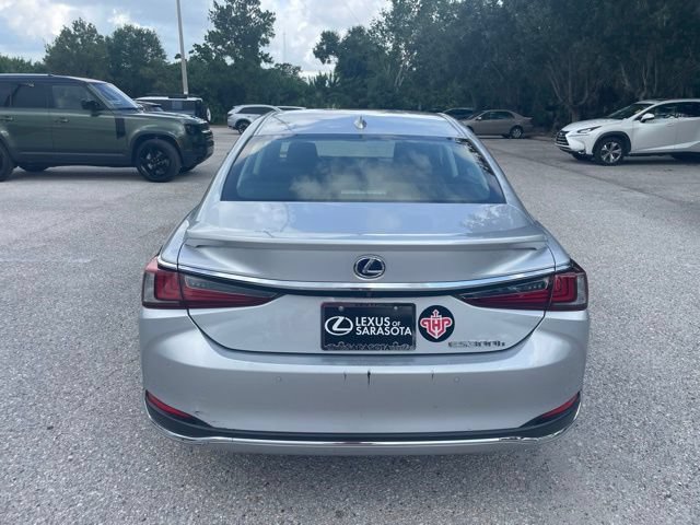 Used 2019 Lexus ES 300h w/ Premium Package FWD image 3