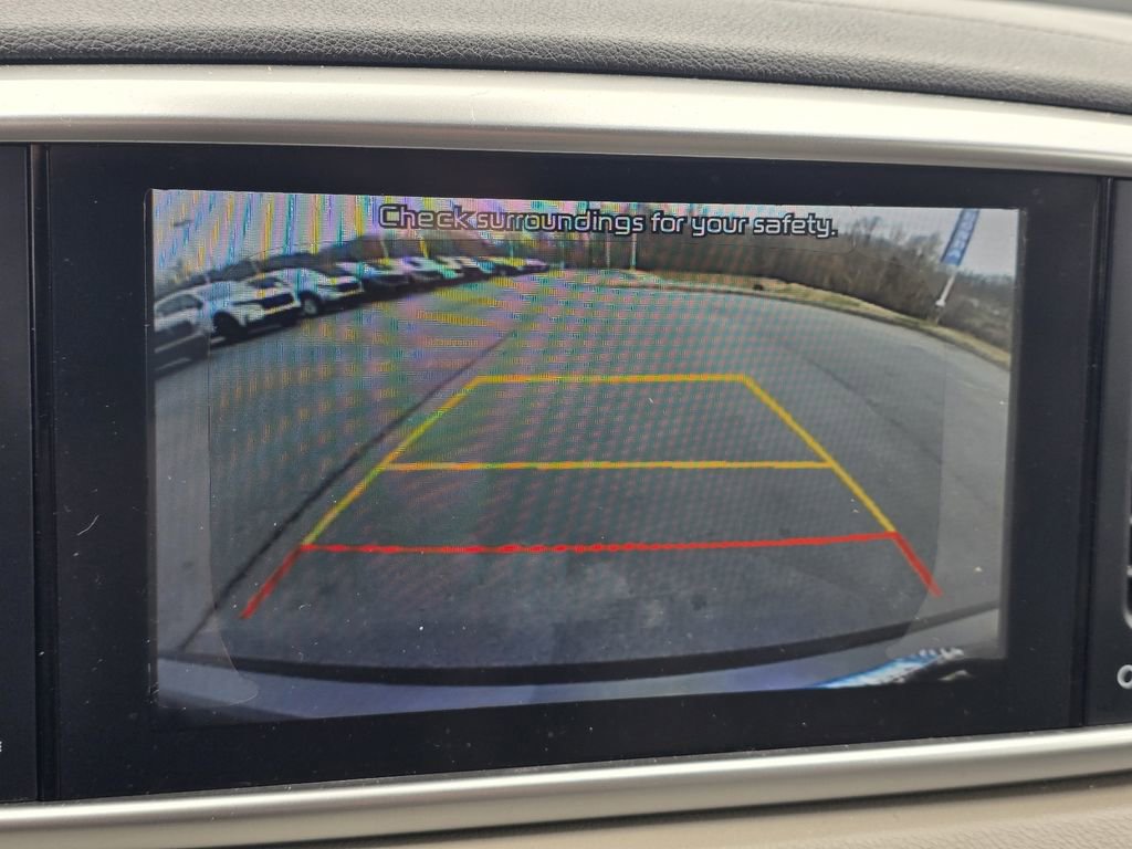 Used 2020 Kia Sportage LX image 18