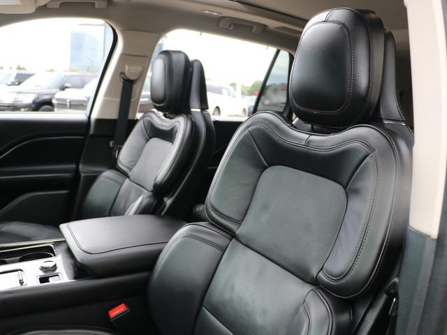 Used 2024 Lincoln Aviator Reserve w/ Equipment Group 201A AWD/4WD image 21