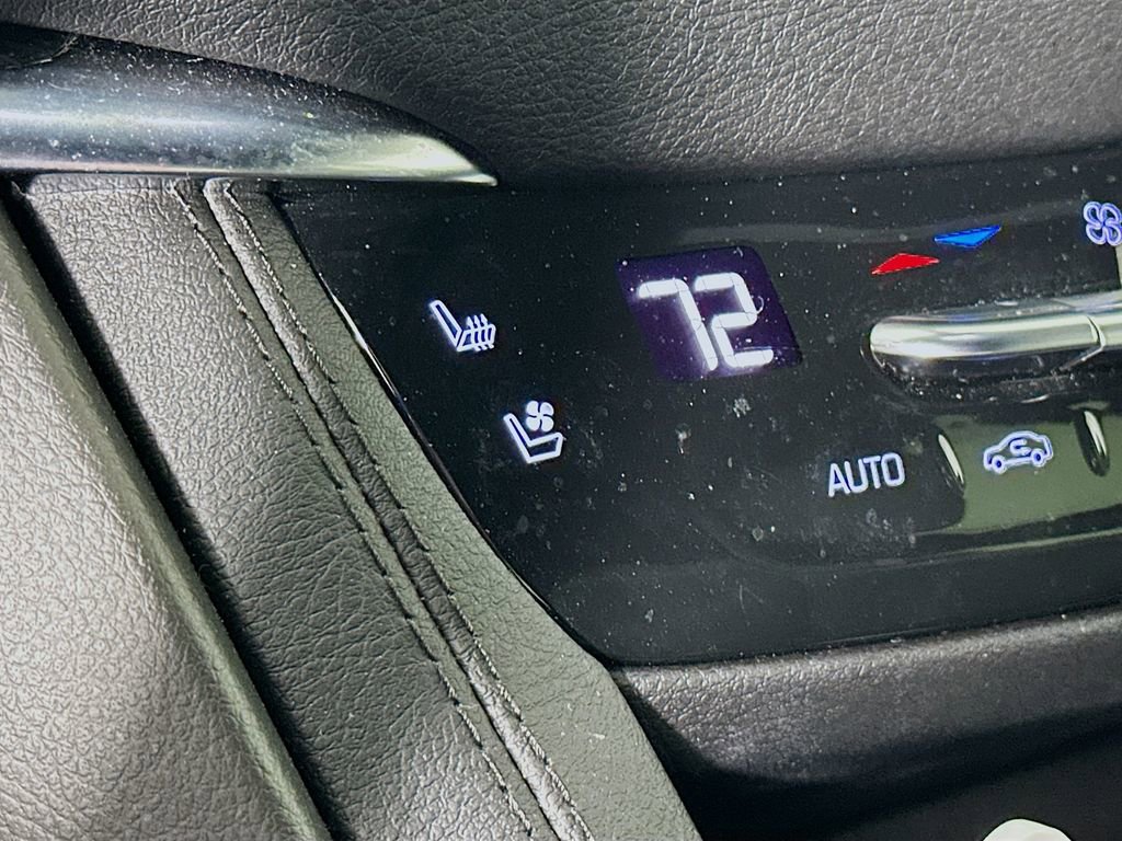 Used 2023 Cadillac XT5 Premium Luxury w/ Technology Package image 27