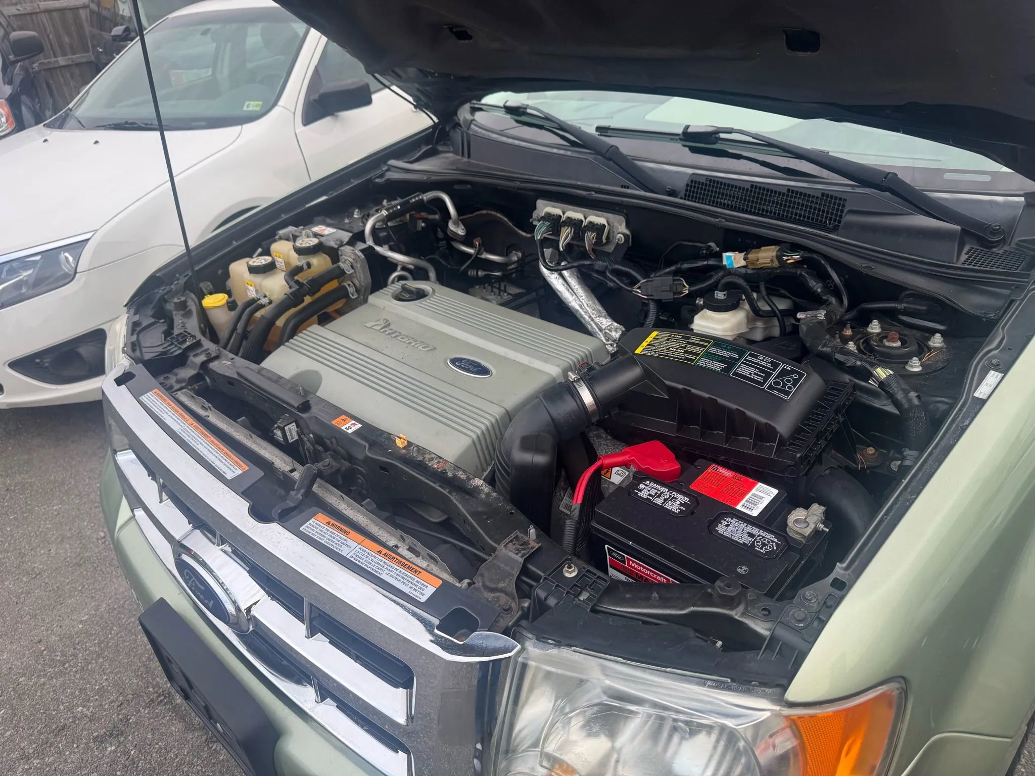 Used 2008 Ford Escape 4WD Hybrid image 45