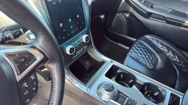 Used 2024 Ford Edge Titanium AWD/4WD image 20