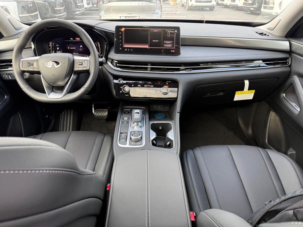 New 2027 INFINITI QX60 Luxe FWD image 7